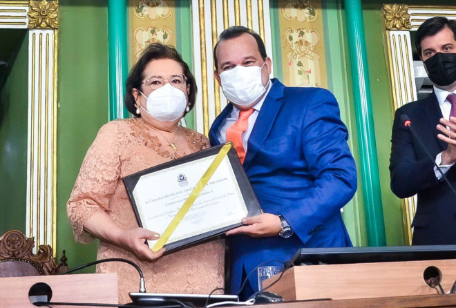 Câmara homenageia procuradora-geral da Bahia Norma Cavalcanti