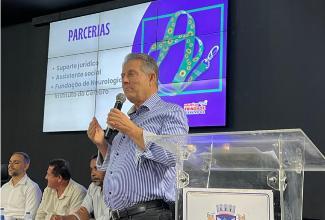 Maurício Trindade participa de seminário sobre fibromialgia