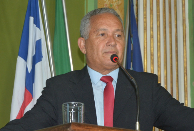 Téo Senna quer instituir o Dia Municipal da Paz nas Escolas