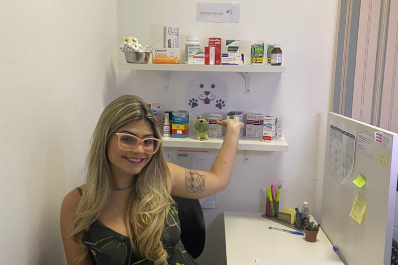 Marcelle Moraes propõe ações para fortalecer Farmácia Solidária Pet