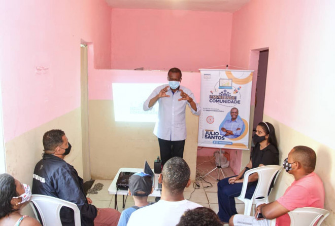 Julio Santos realiza segunda edição do Empreende Comunidade