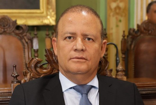 Câmara aprova projeto que proíbe conferência de compras após pagamento