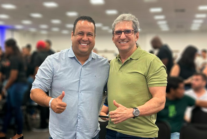 Kel Torres marca presença na 3ª Convenção da Acomac