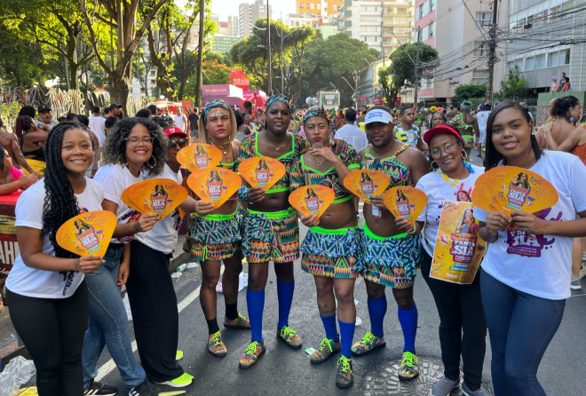 Blitz educativa da campanha "Meu Corpo Não é Sua Fantasia"