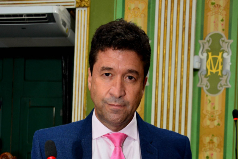 Marcos Mendes quer proibir agrotóxicos à base de nicotina
