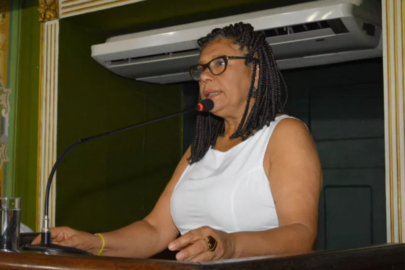 Marta defende fim do prazo de validade do SalvadorCard