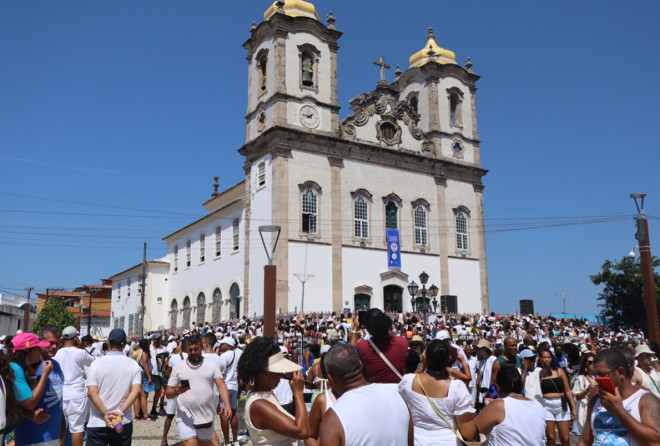 Vereadores destacam a importância de celebrar anualmente o Senhor do Bonfim