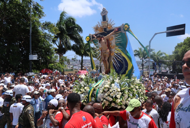 Fé, gratidão e cultura definem a Lavagem do Bonfim