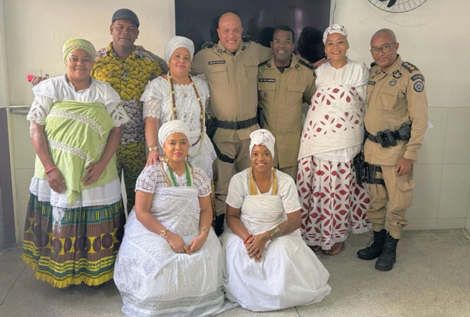 Câmara de Salvador celebra duas décadas do Nafro PMBA com sessão especial