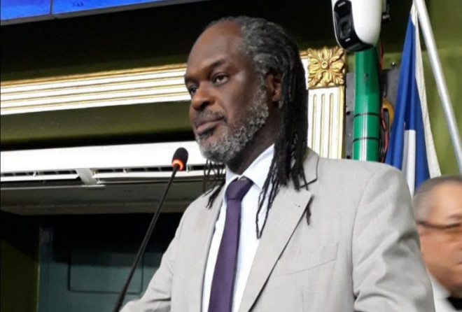Sílvio Humberto lamenta morte de rifeiros