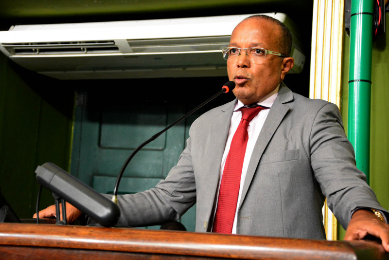 Suíca critica aumento da tarifa de ônibus