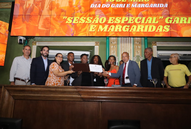 Câmara celebra Dia do Gari com sessão especial e homenagem