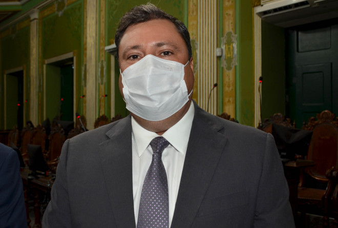 Emerson Penalva protocola projetos em prol dos portadores de TEA