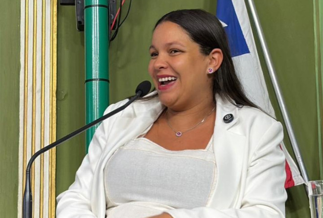Isabela Sousa propõe adoção do Plano de Parto na rede pública