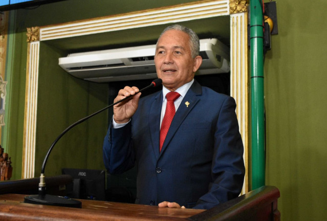 Téo Senna pede reconhecimento para quadrilhas juninas