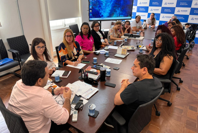 Mães atípicas discutem políticas de educação inclusiva em Salvador