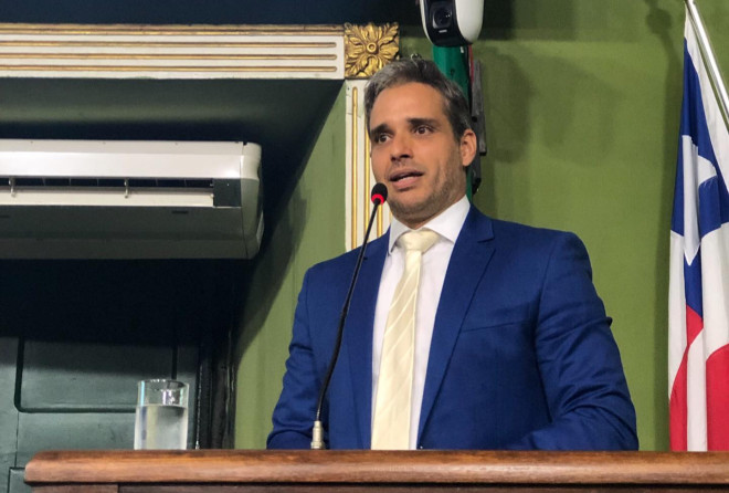 Alberto Braga sugere atendimento a crianças com Transtorno de Espectro Autista