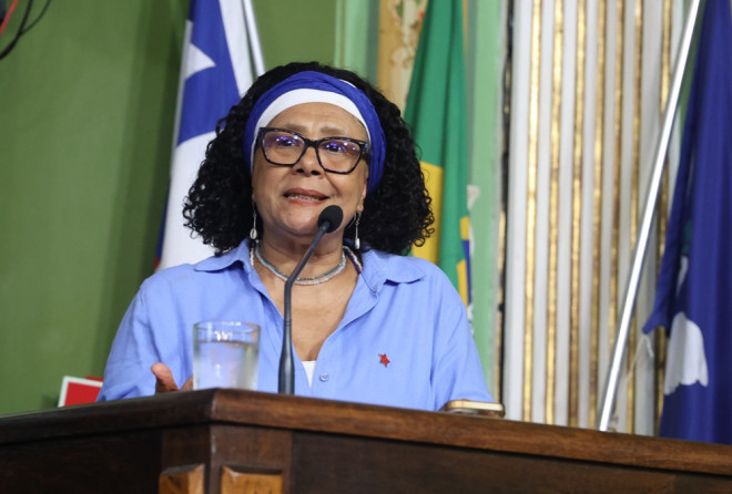 Câmara de Salvador homenageia compositores baianos