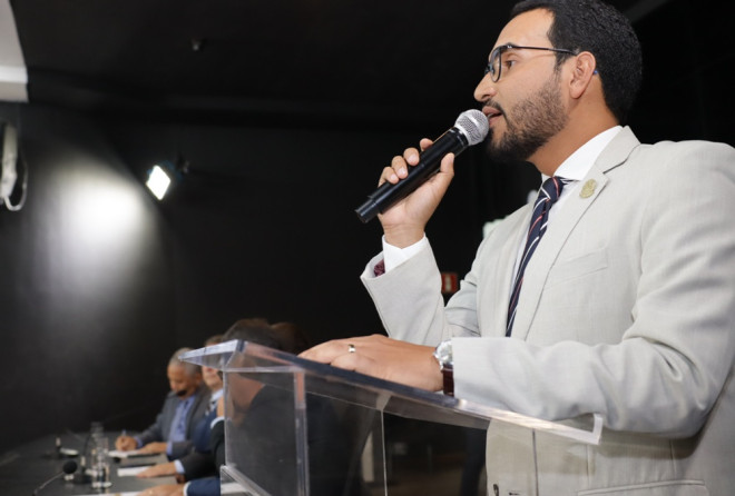 Reitora da Uneb vai receber o Título de Cidadã de Salvador nesta quarta-feira (3)