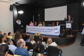Instalada a Frente Parlamentar de Apoio às Creches e Escolas Comunitárias