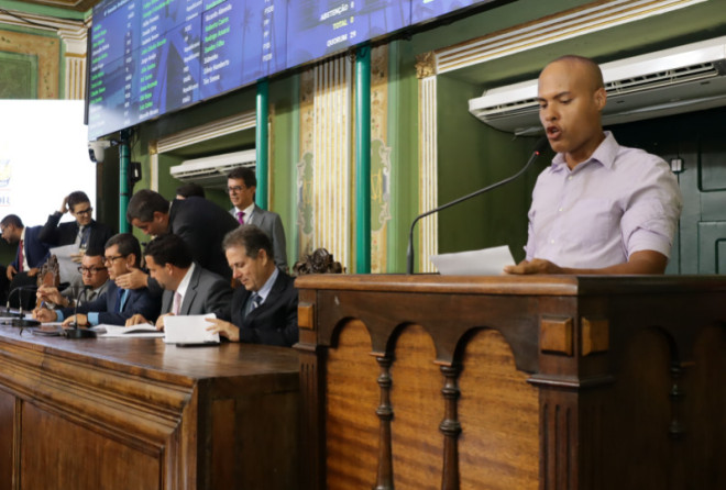 Representante do Sindicato  dos Cordeiros utiliza a Tribuna Popular