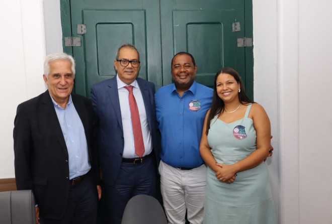 Carlos Muniz recebe visita de cortesia de Comte Bittencourt, presidente nacional do Cidadania