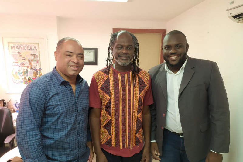 Sílvio Humberto recebe visita de vereador de Santo Antônio de Jesus