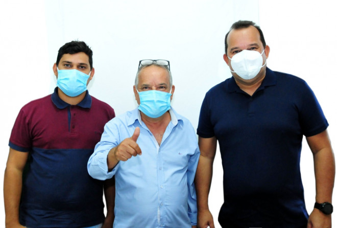 Geraldo Júnior tem audiência com o prefeito de Canarana