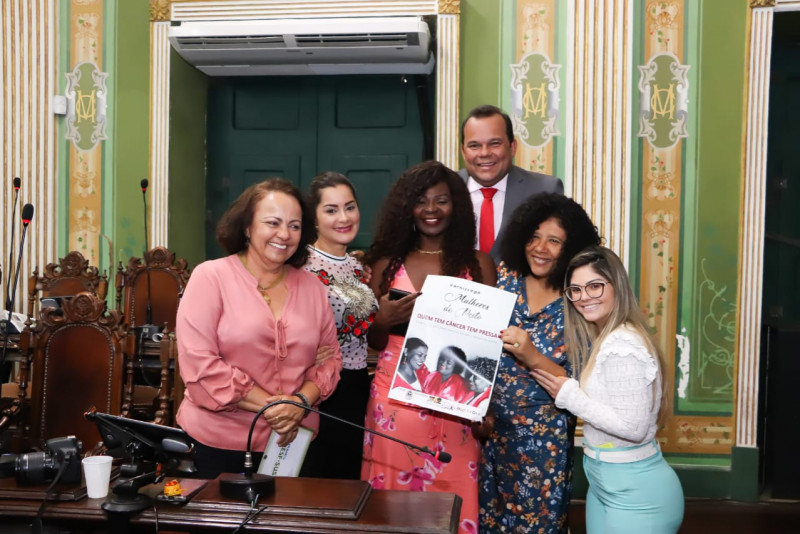 Comissão lança campanha “Mulheres de Peito!”