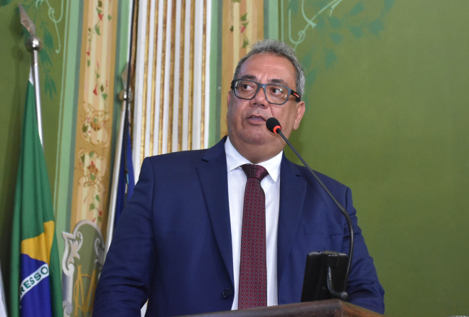 Carlos Muniz repudia xenofobia de vereador de Caxias do Sul contra baianos