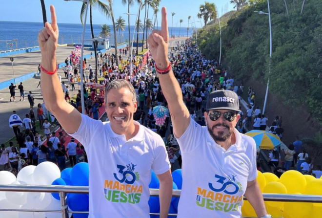Alberto Braga comemora sucesso da Marcha Para Jesus