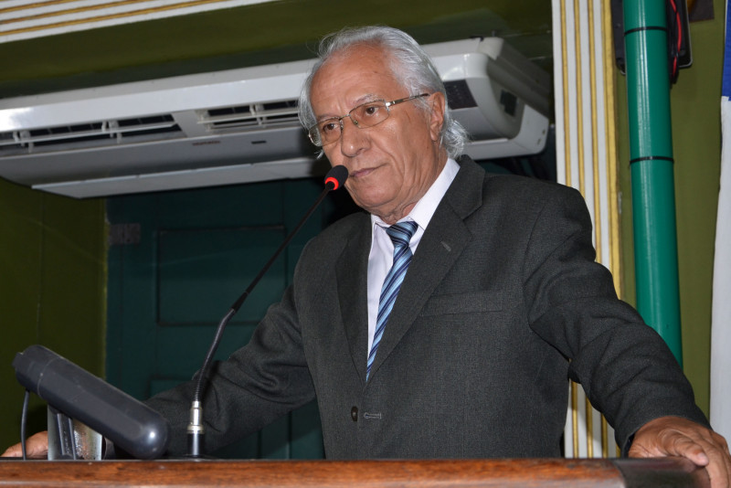 Médico José Américo será homenageado pela Câmara