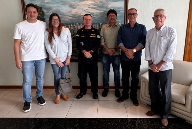 André Fraga articula oficialização da raia de remo em Salvador