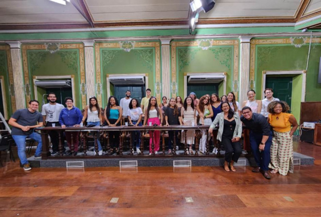Alunos da Universidade de Michigan e da Ufba visitam a Câmara de Salvador