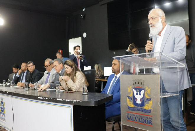Tribuna Popular debate segurança alimentar e violência contra jornalistas