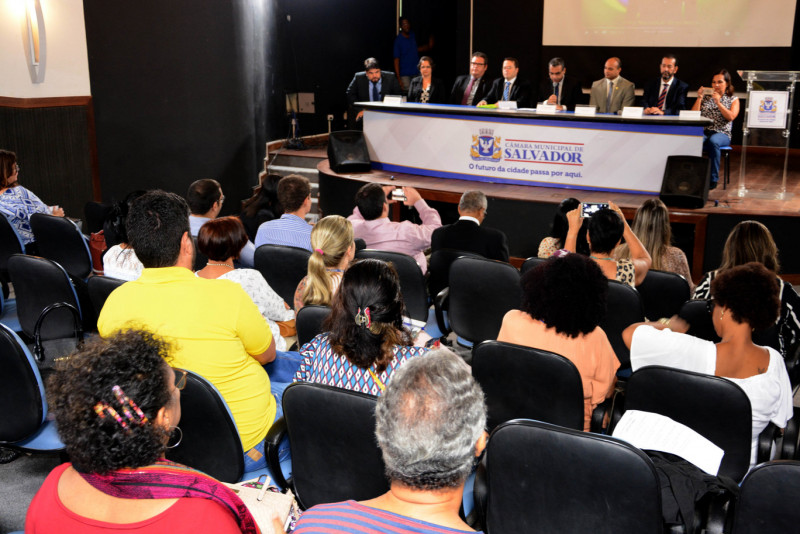 Audiência na Câmara aponta para falta de transparência do Planserv