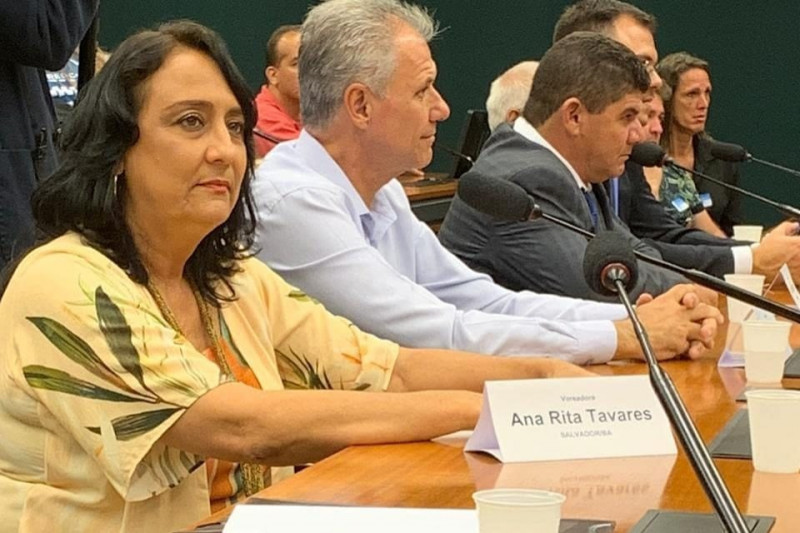 Protetores da Bahia comemoram aprovação da Lei Sansão