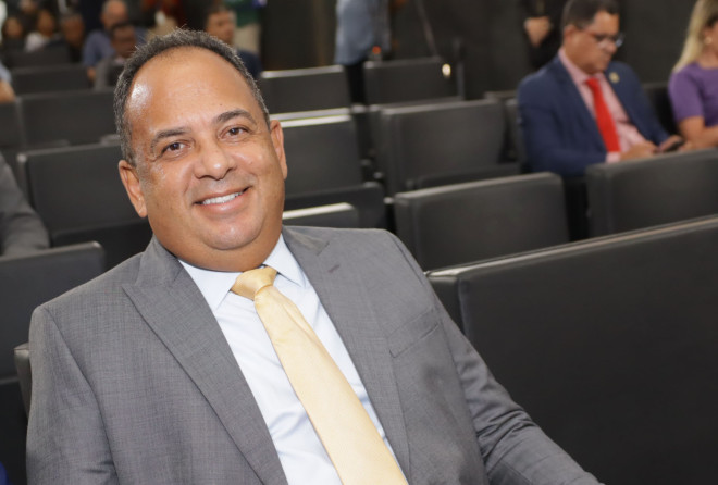 Jorge Araújo propõe o uso de QR CODE que direciona ao Código de Defesa do Consumidor