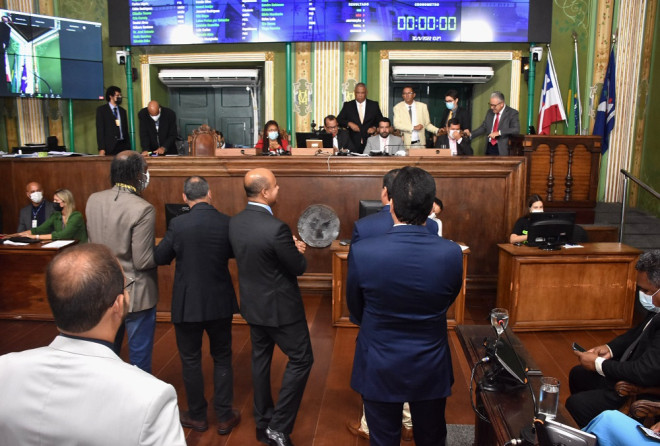 Aprovado projeto que garante piso salarial de agentes de saúde e de combate às endemias