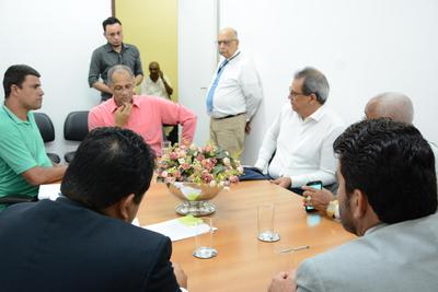 CCJ reúne-se com motoristas de aplicativo