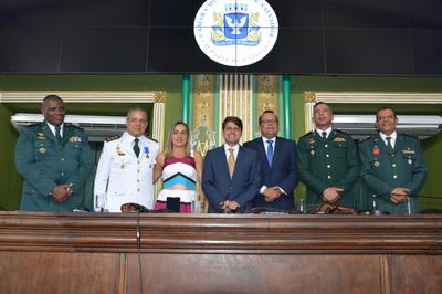 Coronel PM Sérgio Freire recebe Medalha Thomé de Souza