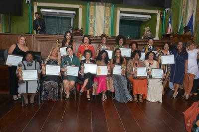 Mulheres negras são homenageadas na Câmara
