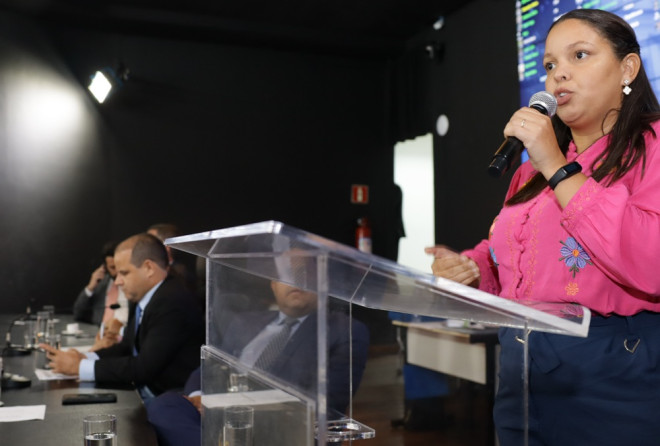 Isabela Sousa quer prevenção e combate à adultização e à cyberpedofilia