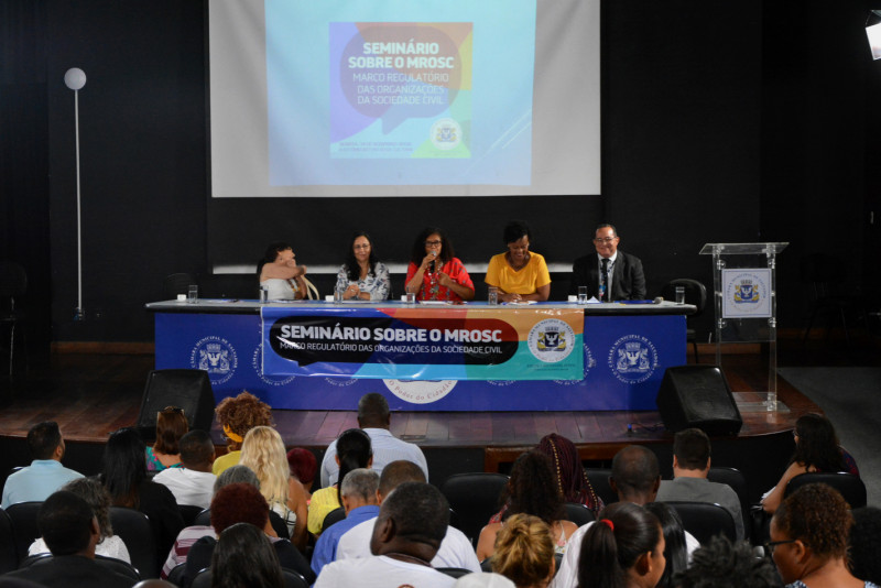 Escola do Legislativo realiza  seminário sobre marco regulatório
