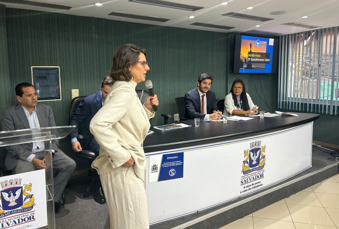 Secretária da Fazenda, Giovanna Victer apresenta Relatório Fiscal da Prefeitura