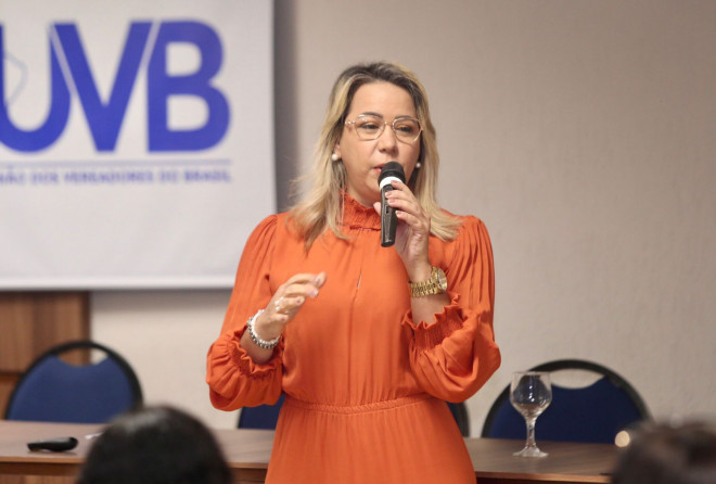 Débora Santana destaca a importância da mulher na política