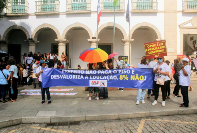 Mandato coletivo Pretas por Salvador lamenta rejeição de emendas ao PLE-142/2023