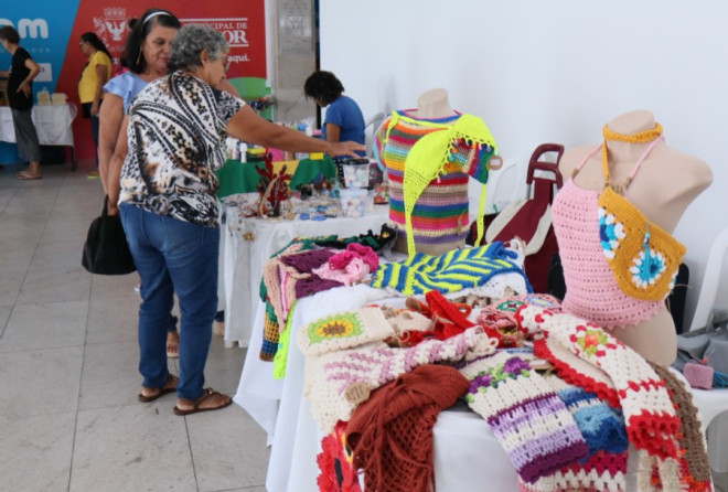 Dia dos Pais: Feira de artesanato movimenta Centro de Cultura