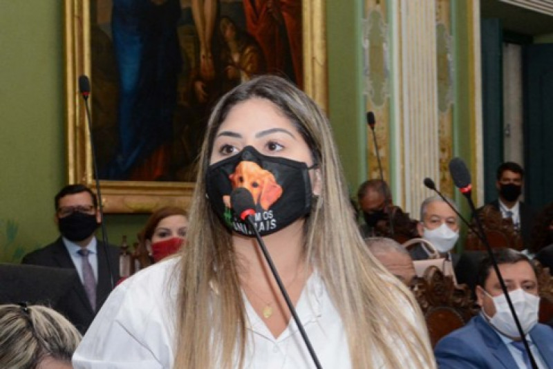 Marcelle repudia declaração de  Caio Afiune no BBB 21