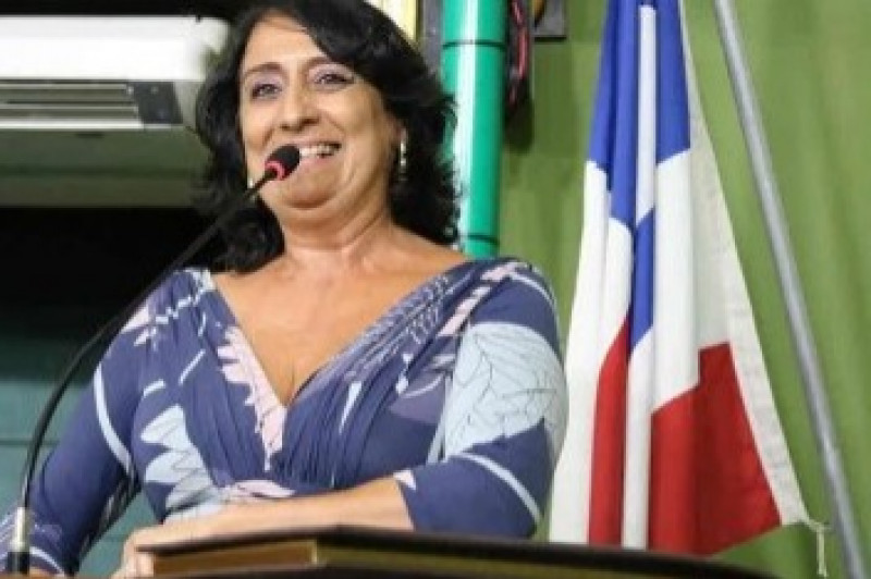 Câmara agenda três sessões solenes de Ana Rita Tavares